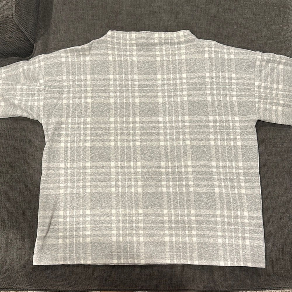 Banana Republic Grey Plaid Sweater